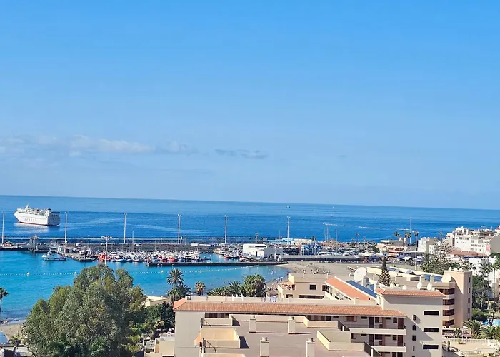 New Sunshine Ocean Achacay, Cristianos, Tenerife *